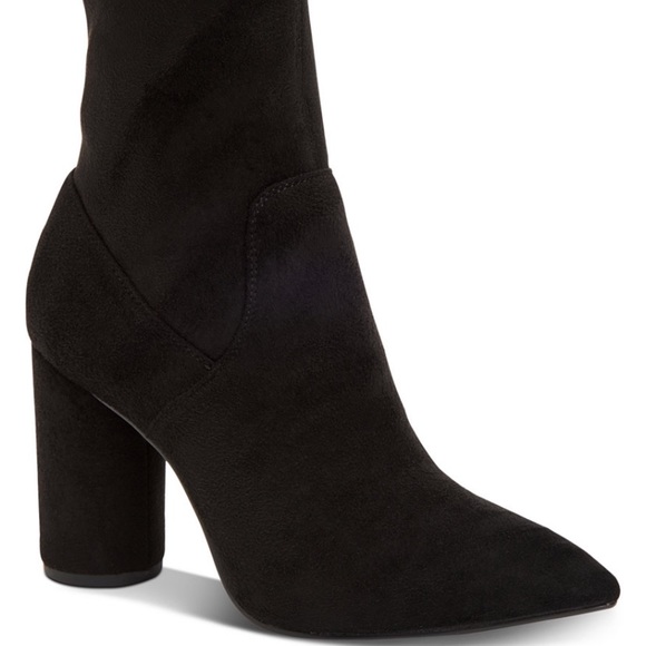 BCBG Shoes - Bcbg ankle booties
